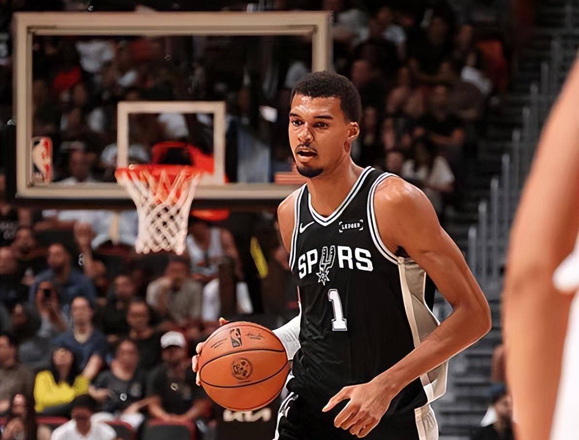 江南体育关于清晨圣安东尼奥马刺队长鼓劲：CBA常规赛节点到来，管理层满意，赛季目标并未改变的信息