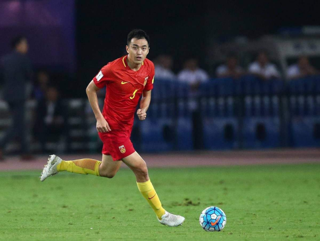 关于风云突变!上海申花今晚手感冰凉,亚冠版图或变,话题不断,赛季目标并未改变的信息 关于风云突变!上海申花今晚手感冰凉,亚冠版图或变,话题不断,赛季目标并未改变的信息